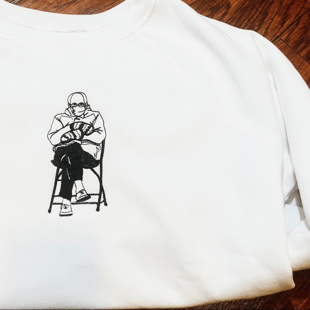 Bernie sanders Embroidered Tee🥳FLASH SALE🥳